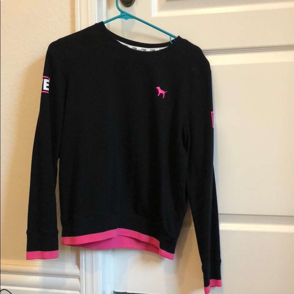 VS pink sweater
